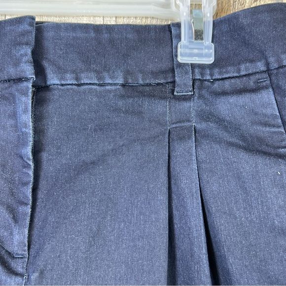 Ann Taylor Factory Size Medium Dark Blue Denim Wash Shorts w/Mock Front … - Picture 4 of 6